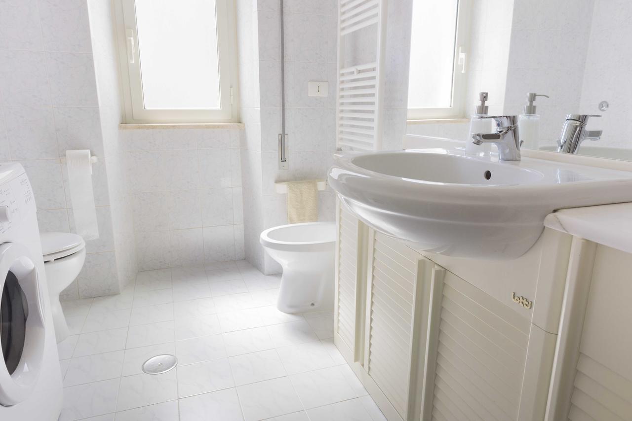 Michelangelo Apartment Civitavecchia Eksteriør billede