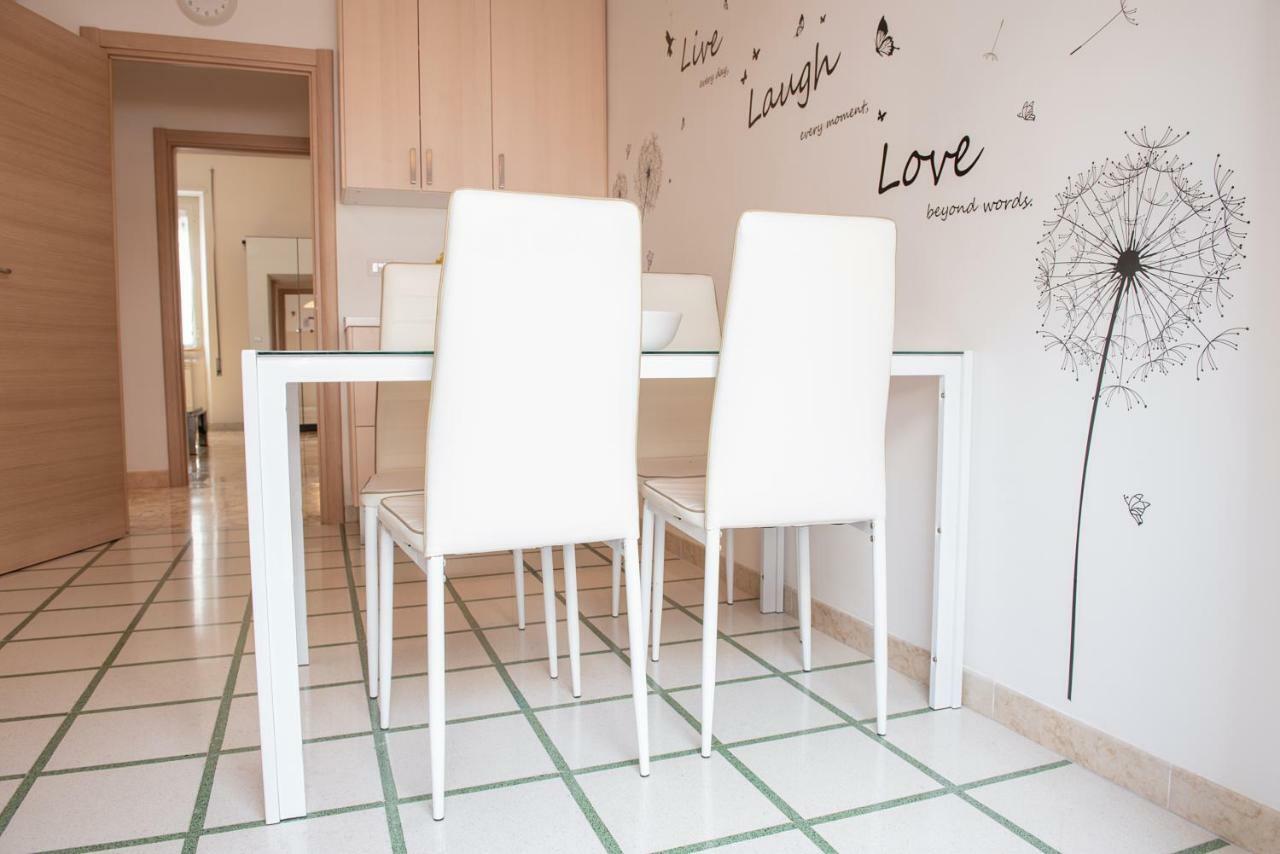 Michelangelo Apartment Civitavecchia Eksteriør billede